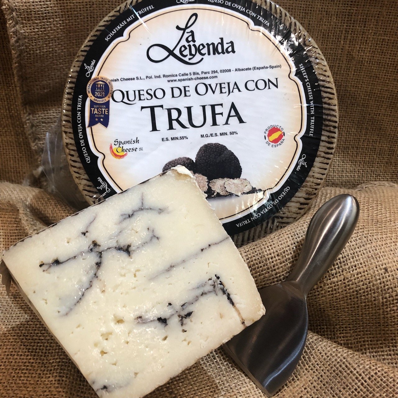 La Lavenda Queso de Oveja con Trufa - Truffle Manchego - 6lb Wheel