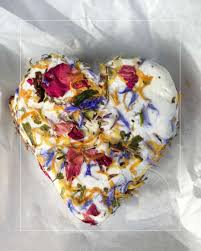 Coeur Aux Fleurs, heart shaped (170g)