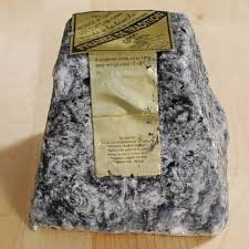 Valencay Pyramide with Ash (9oz) - 6e Case