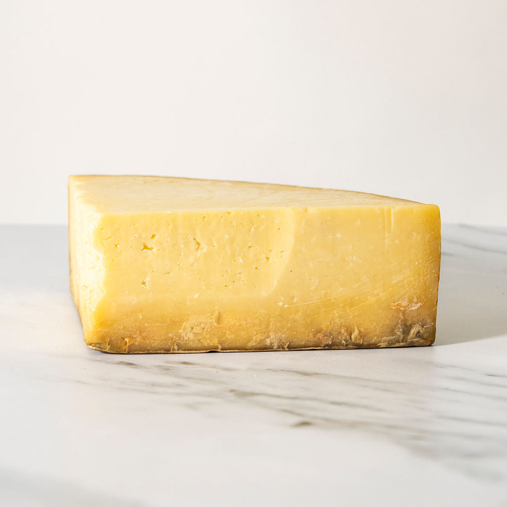 Quick's Farmhouse Cheddar - 15lb Piece