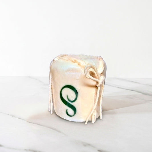 Sanniti Provolone Piccante
